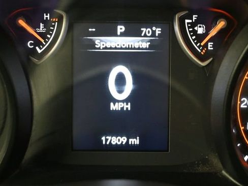 Used 2024 Jeep Wrangler Unlimited Sport AWD/4WD image 12