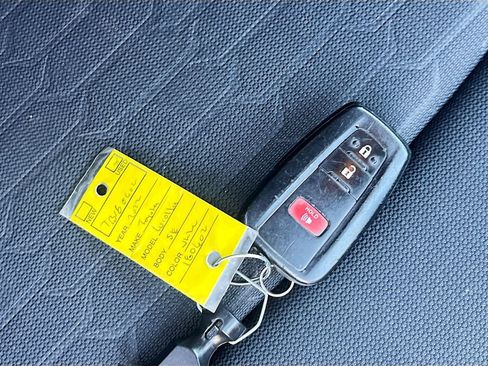 Used 2022 Toyota Corolla SE FWD image 27