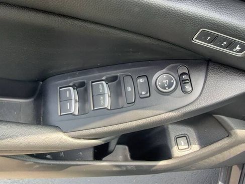 Used 2019 Honda Accord EX-L image 11