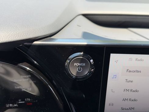 New 2026 Lexus RX 450h AWD image 28
