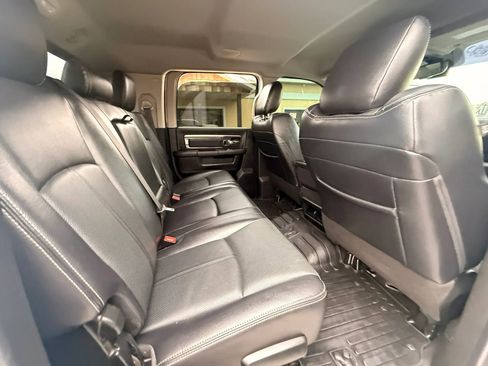 Used 2018 RAM 2500 Laramie w/ Sport Appearance Group image 18