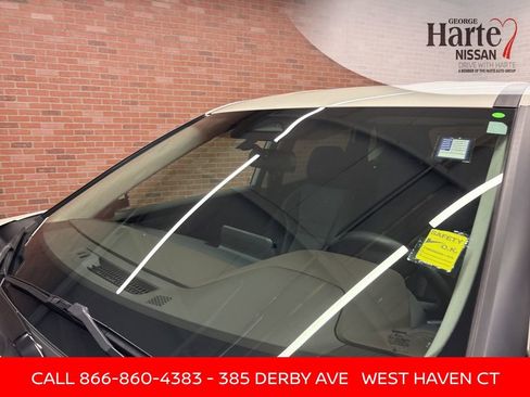 Certified 2023 Nissan Rogue SV image 59