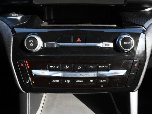 Used 2022 Ford Explorer ST image 34