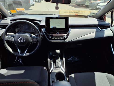 Certified 2025 Toyota Corolla SE FWD image 12