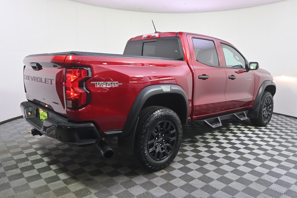 Used 2023 Chevrolet Colorado Trail Boss w/ Advanced Trailering Package AWD/4WD image 7