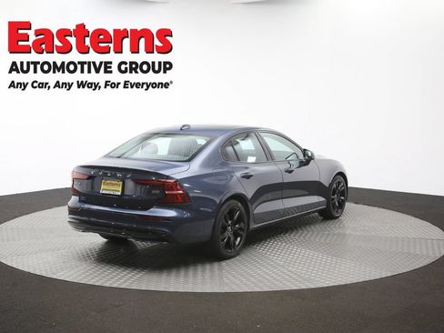 Used 2024 Volvo S60 B5 Core FWD image 40