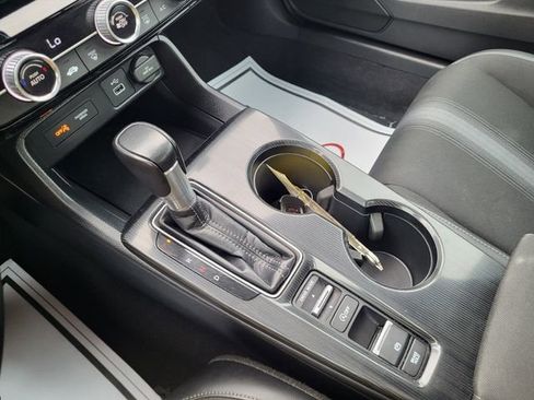 Used 2023 Honda Civic Sport image 16