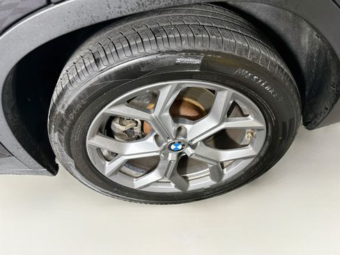 Used 2024 BMW X3 xDrive30i AWD/4WD image 11