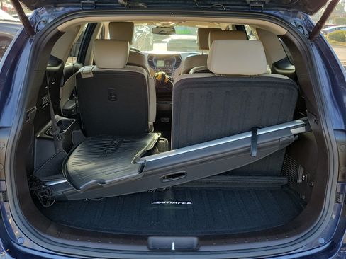 Used 2017 Hyundai Santa Fe Limited FWD image 20