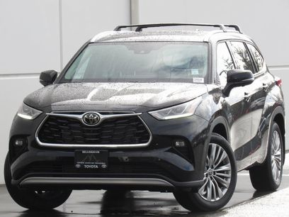 New 2025 Toyota Highlander Platinum
