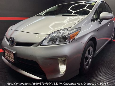 Used 2013 Toyota Prius Two image 41