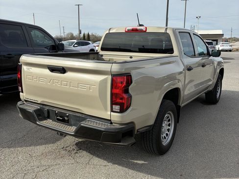 Used 2024 Chevrolet Colorado W/T image 17