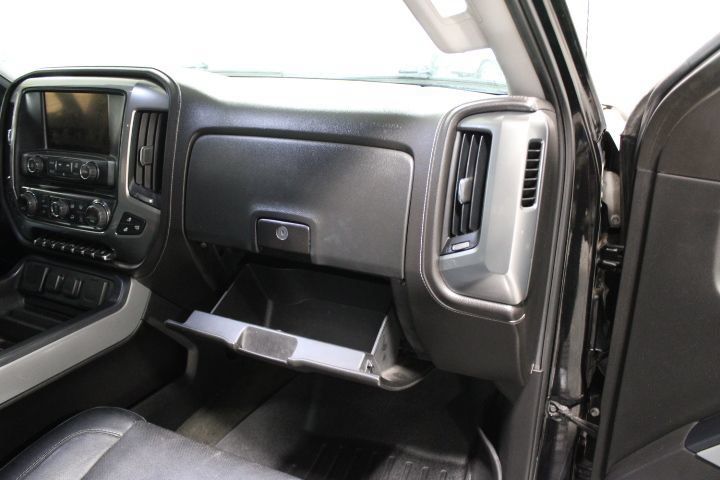 Used 2015 Chevrolet Silverado 2500 LTZ w/ Duramax Plus Package AWD/4WD image 27