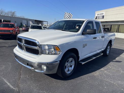 Used 2019 RAM 1500 Tradesman w/ Tradesman SXT Package image 2