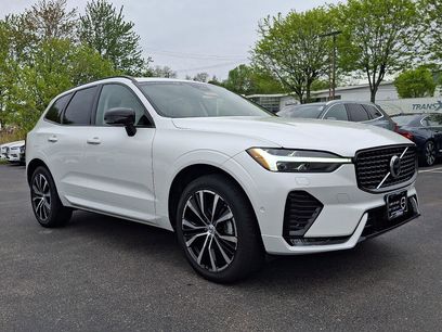 Certified 2023 Volvo XC60 B5 Plus w/ Climate Package