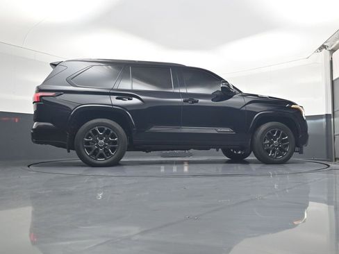 Used 2024 Toyota Sequoia Platinum image 25