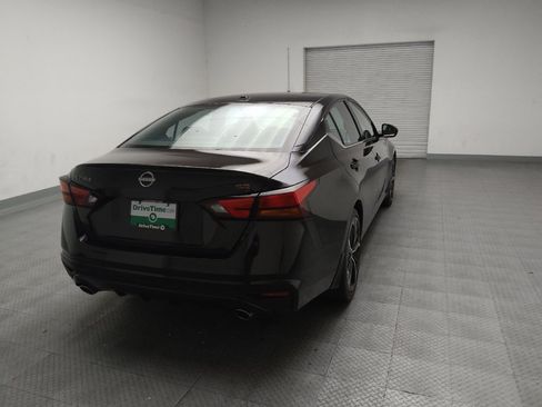 Used 2024 Nissan Altima 2.5 SR FWD image 7