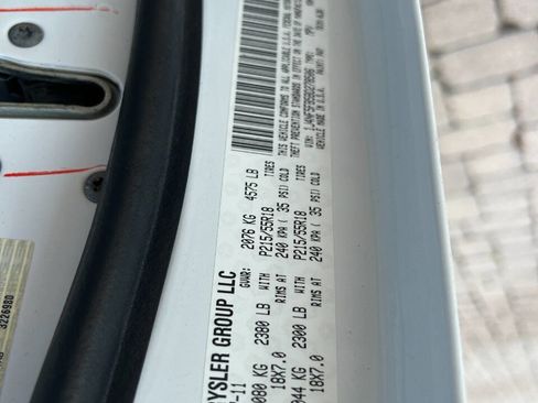 Used 2011 Jeep Compass Limited w/ Sun/Sound Group image 28