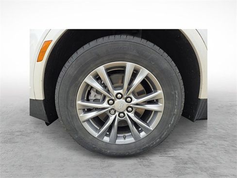 Certified 2023 Cadillac XT5 Premium Luxury image 5