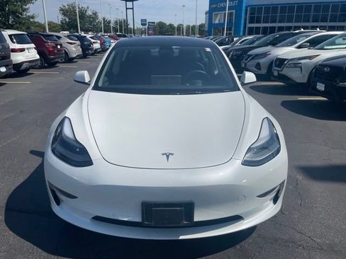 Used 2022 Tesla Model 3 Long Range AWD/4WD image 6