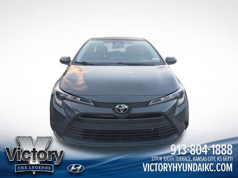 Used 2024 Toyota Corolla LE FWD image 8
