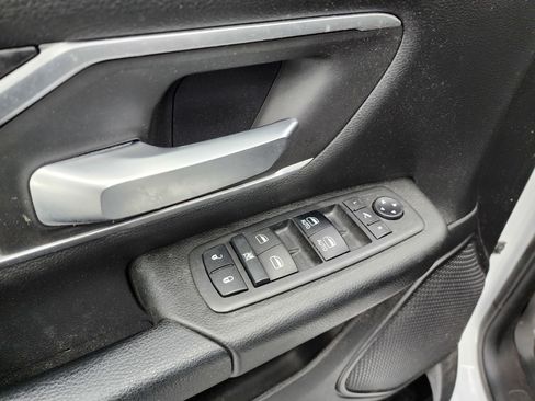 Used 2019 RAM 1500 Big Horn image 41