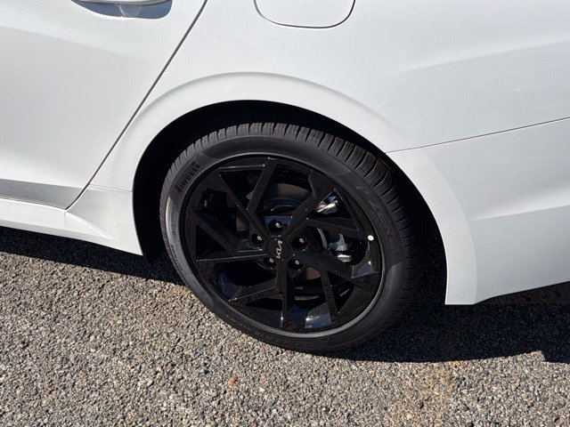 New 2027 Kia K5 GT-Line FWD image 7
