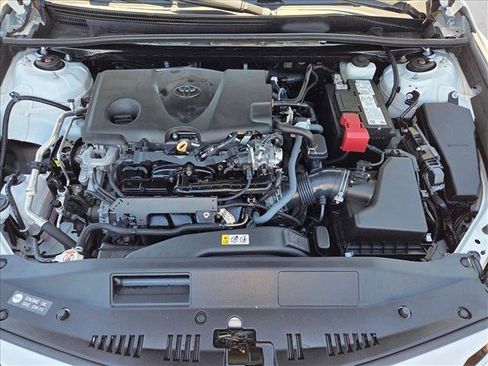 Used 2024 Toyota Camry LE image 22