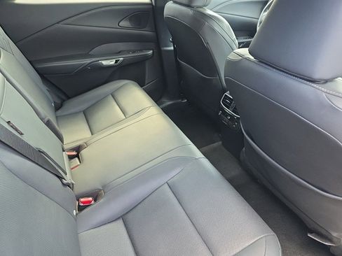 Used 2023 Lexus RX 350 Premium image 13