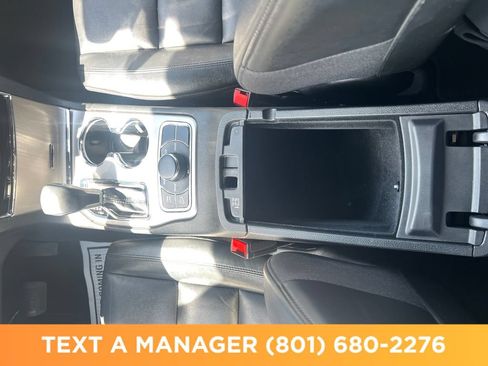 Used 2022 Jeep Grand Cherokee Limited AWD/4WD image 26