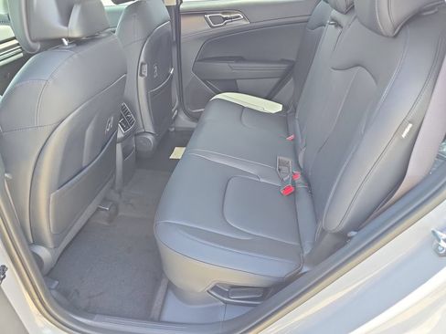 New 2026 Kia Sportage EX AWD/4WD image 17