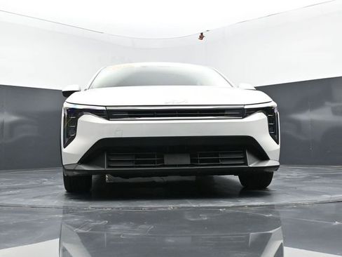 Used 2025 Kia K4 LXS image 44