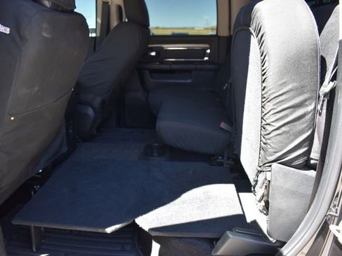 Used 2018 RAM 2500 Big Horn w/ Sport Appearance Group AWD/4WD image 22
