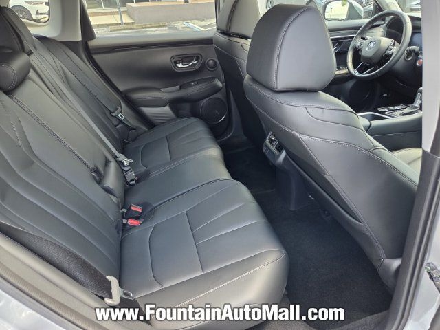 Used 2025 Acura ADX FWD image 15