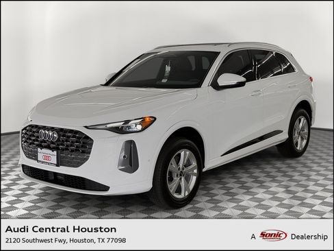New 2026 Audi Q5 Premium AWD/4WD image 1