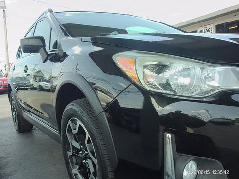 Used 2016 Subaru Crosstrek 2.0i Premium AWD/4WD image 18