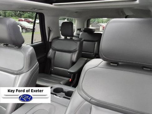 Certified 2025 Ford Expedition Active AWD/4WD image 33