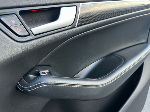 Used 2015 Audi SQ5 Premium Plus w/ Technology Package image 54