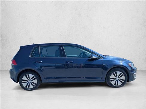 Used 2015 Volkswagen e-Golf SEL Premium FWD image 4