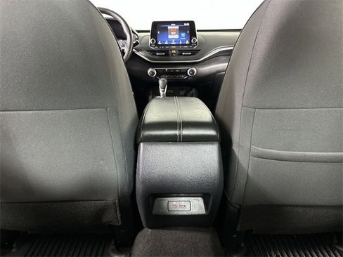 Used 2022 Nissan Altima 2.5 SV image 22