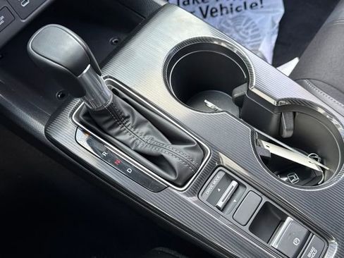 Certified 2025 Honda Civic Sport image 12