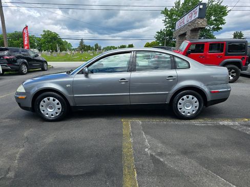 Used 2003 Volkswagen Passat GL image 6