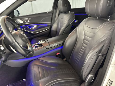 Certified 2019 Mercedes-Benz S 560 Sedan image 3