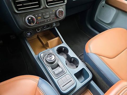 Used 2023 Ford Maverick Lariat w/ Lariat Luxury Package FWD image 25