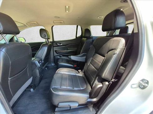 Used 2020 GMC Acadia Denali w/ Technology Package AWD/4WD image 20