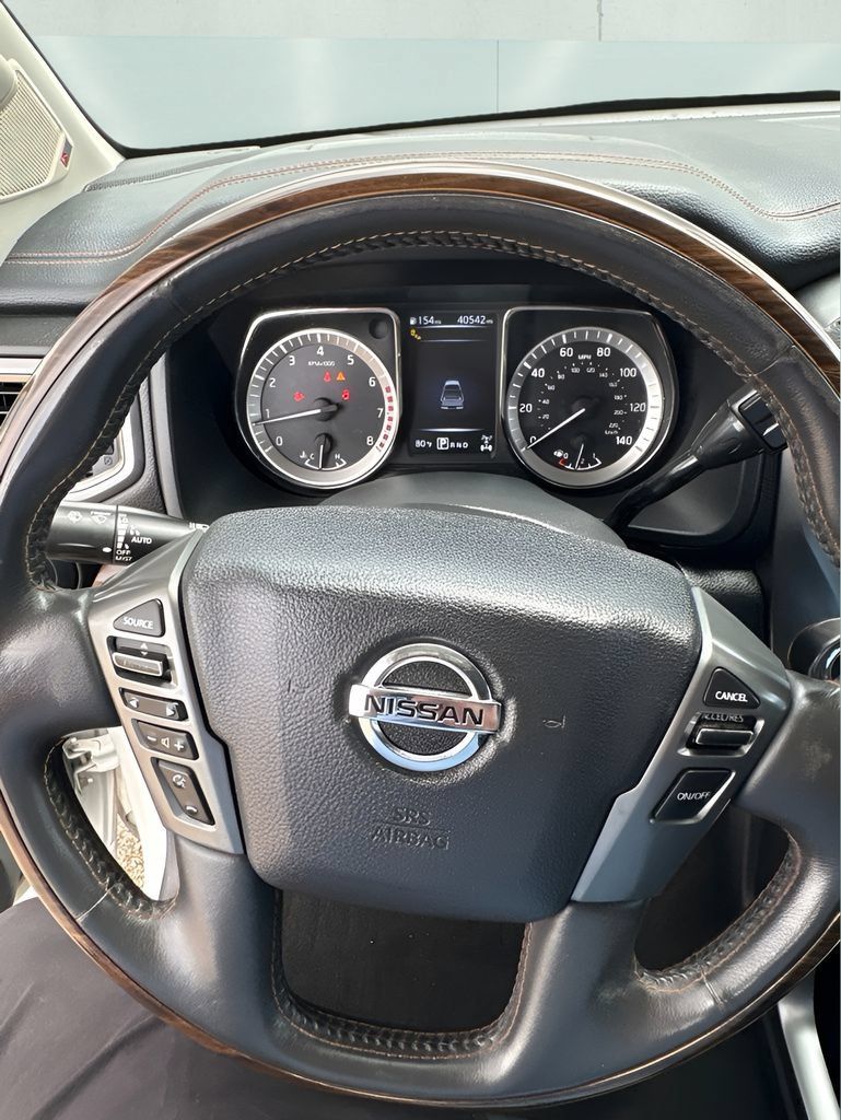 Used 2017 Nissan Titan Platinum Reserve AWD/4WD image 19