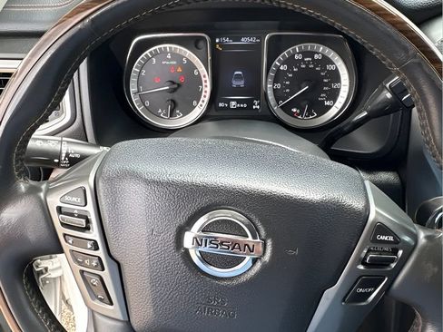 Used 2017 Nissan Titan Platinum Reserve AWD/4WD image 19