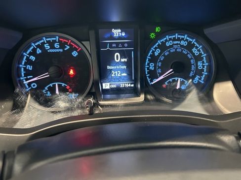 Used 2023 Toyota Tacoma TRD Sport image 11