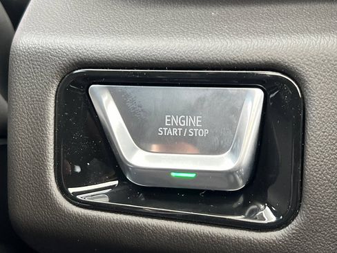 New 2026 GMC Yukon AT4 AWD/4WD image 21