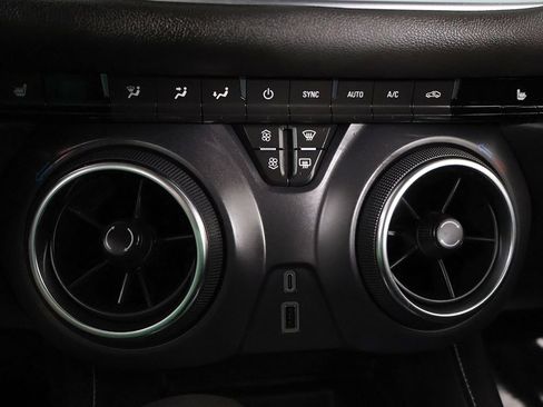 Used 2024 Chevrolet Blazer LT w/ Convenience Package FWD image 48